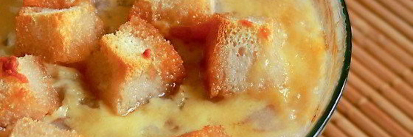 Суп-пюре из цветной капусты с пармезаном