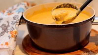 суп-пюре из тыквы с фрикадельками