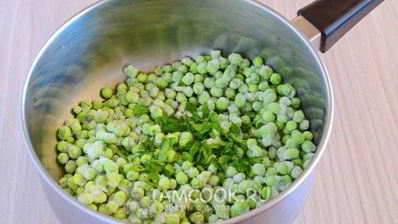 суп-пюре из замороженного зеленого горошка