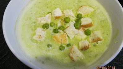 суп-пюре из зеленого горошка
