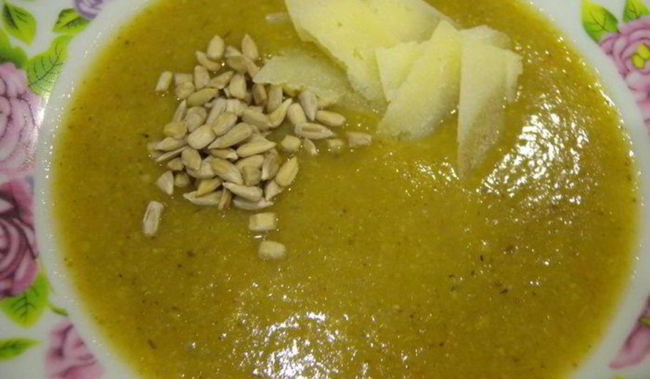 Рецепт супа-пюре со сладким перцем, спаржевой фасолью и грибами