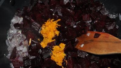 свекольно-апельсиновый суп-пюре