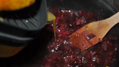 свекольно-апельсиновый суп-пюре