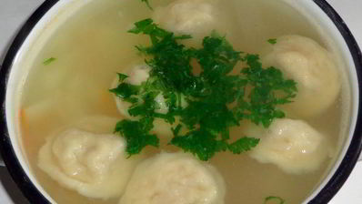 суп с пельменями