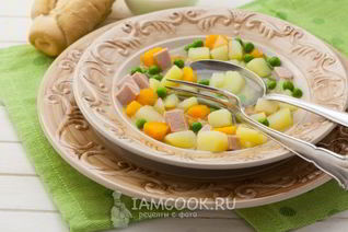 Суп с вареной колбасой