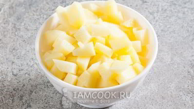 суп с вареной колбасой