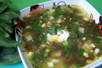 Суп со щавелем и курицей