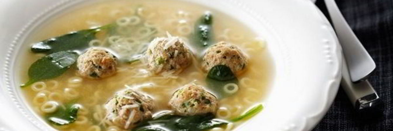 Свадебный итальянский суп с фрикадельками