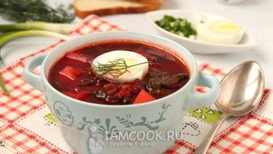 горячий свекольник с ботвой