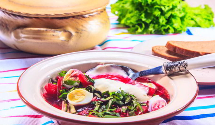 Рецепт холодного свекольника с ботвой