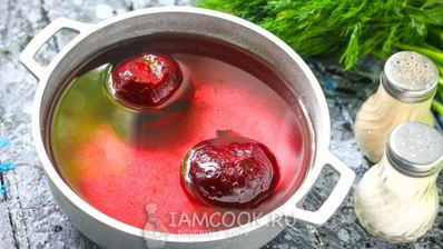 холодный свекольник с колбасой