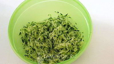 холодный свекольник с редисом