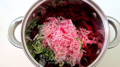 холодный свекольник с редисом