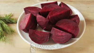 классический горячий свекольник с мясом