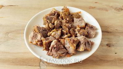 классический горячий свекольник с мясом