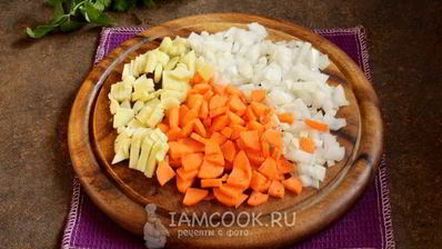 постный горячий свекольник