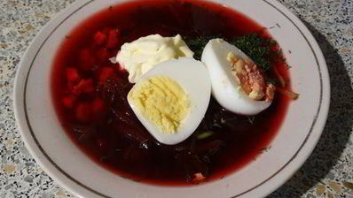 свекольник-холодняк с яйцом