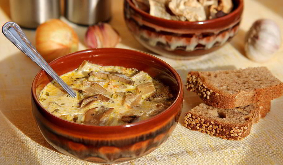 Рецепт сырного супа на грибном бульоне