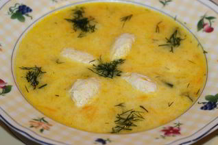 Сырный суп с кнелями