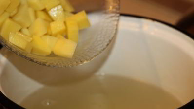 сырный суп с кнелями