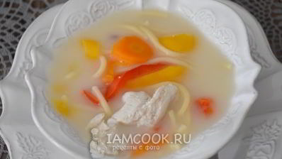 сырный суп с курицей и вермишелью