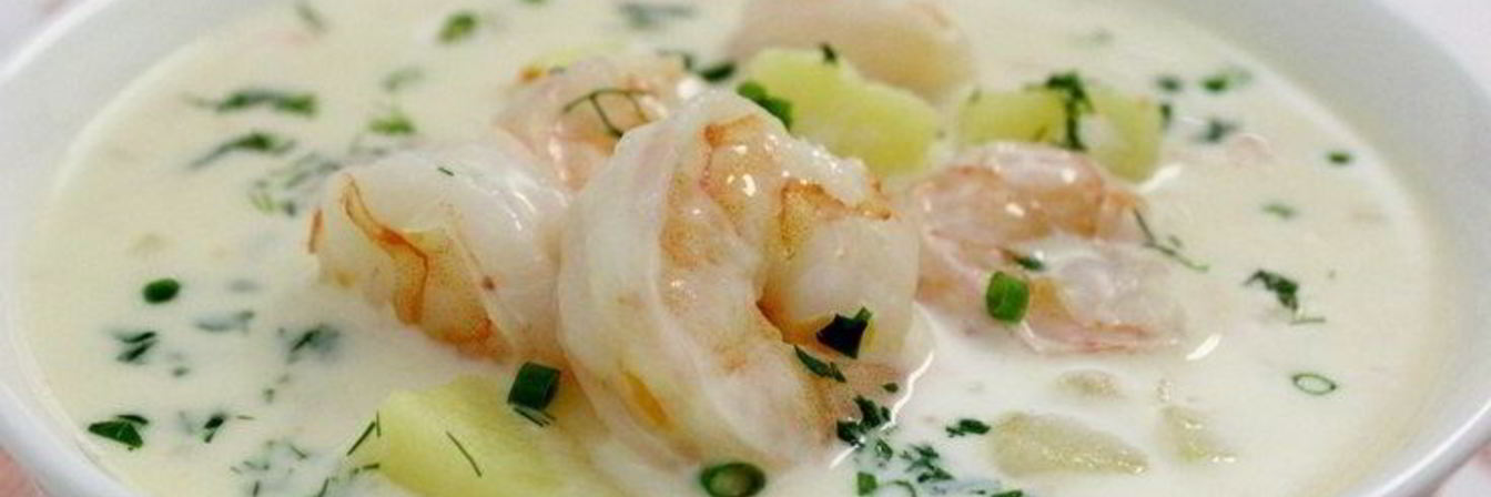 Сырный суп с овощами и креветками