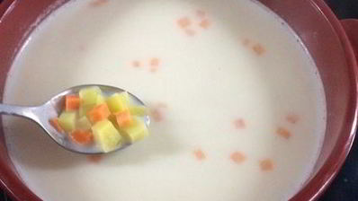 сырный суп с семгой и креветками