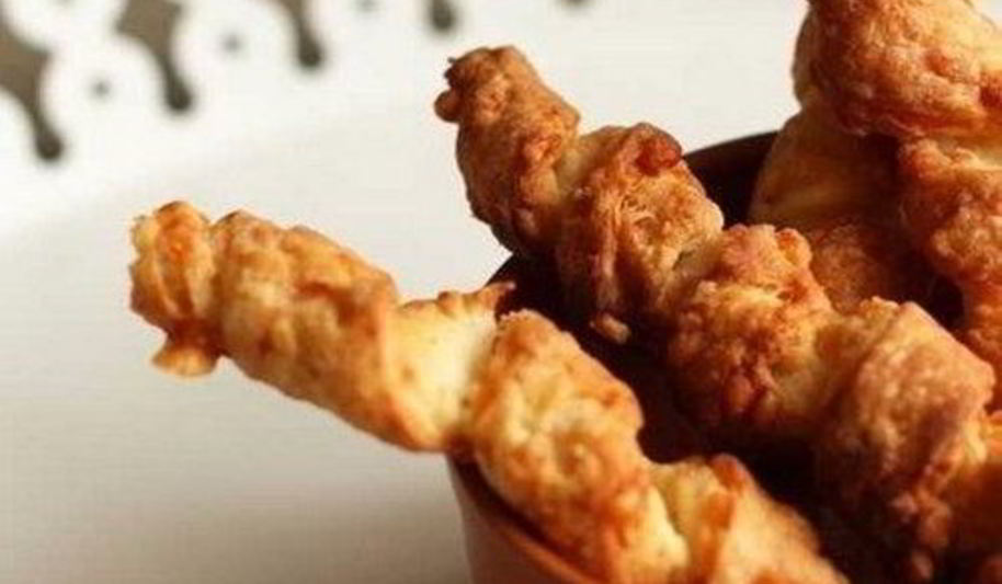 Рецепт сырных завитков к супу