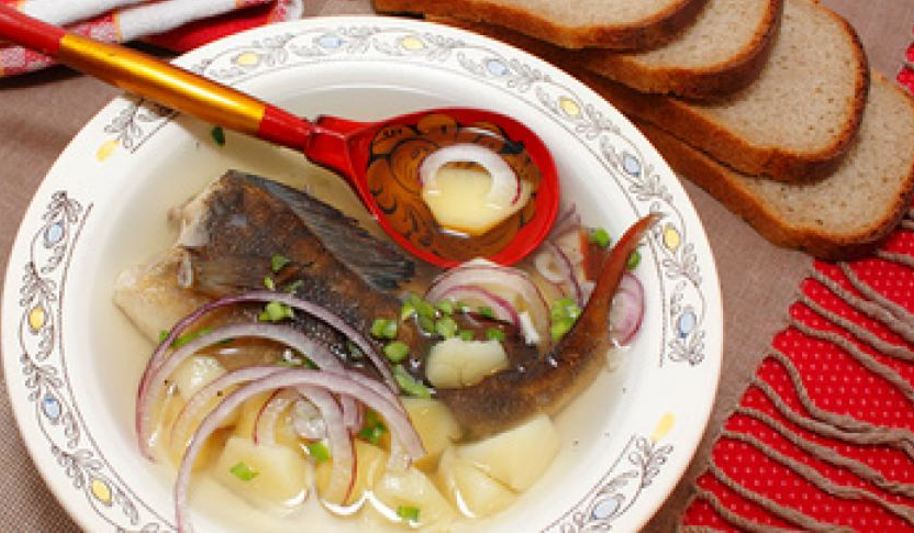 Рецепт наваристой деревенской ухи из окуня