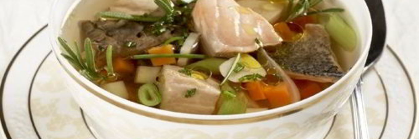 Уха из ершей с корнем сельдерея