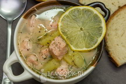 Уха из красной рыбы