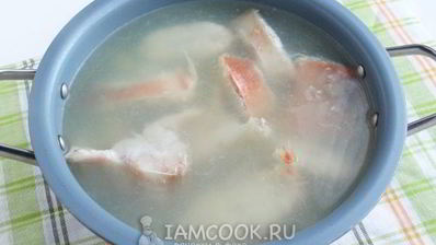 уха из морского окуня