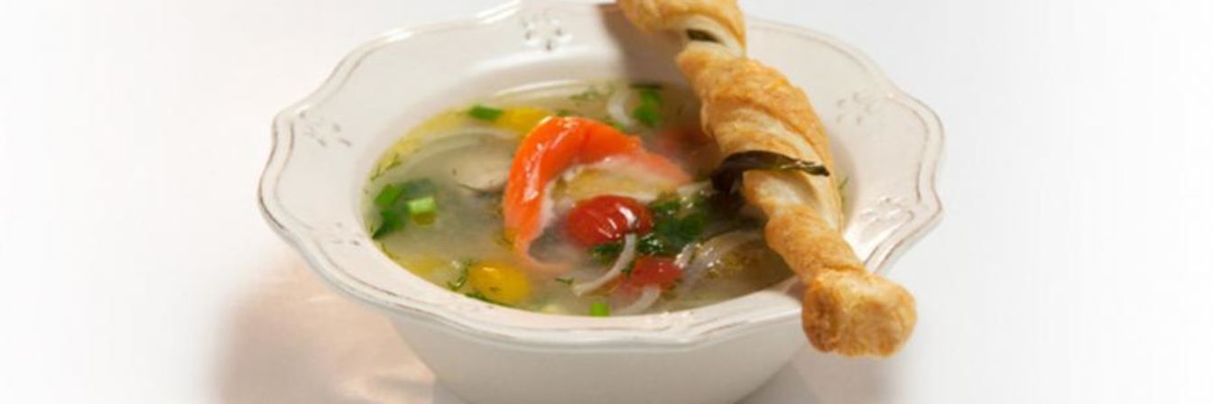 Уха из стерляди с копченой форелью