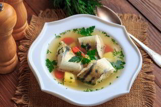 Уха из судака по-домашнему