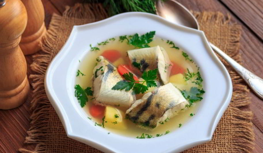 Рецепт ухи из судака по-домашнему