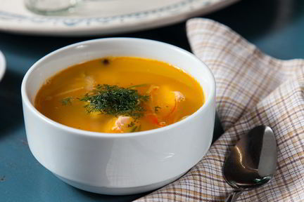 Уха по-боярски с семгой