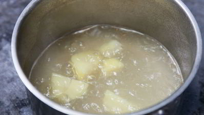 уха по-боярски с семгой