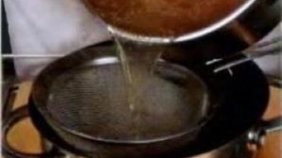 зеленый суп с яичным суфле