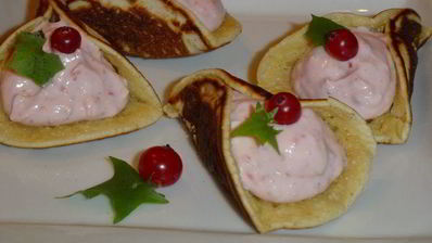 блинчики арабские с творожно-клубничной начинкой