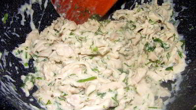 блинчики фаршированные курицей с соусом бешамель