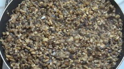 блинчики с грибной начинкой