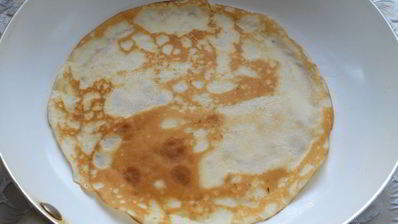 блинчики с карамелизированными ягодами