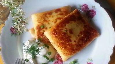 блинчики с копченым окороком и вареным яйцом