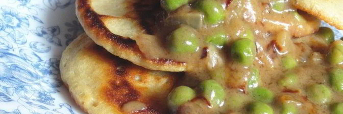 Блины на пиве с зеленым горошком