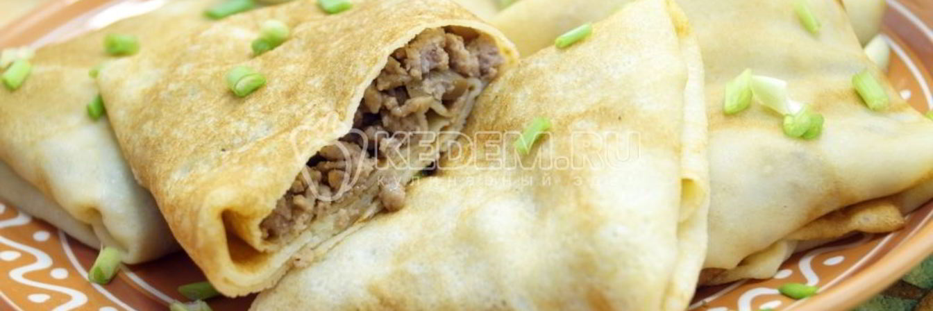 Блины с фаршем и грибами