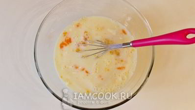 блины с творогом в сметанно-маковой заливке