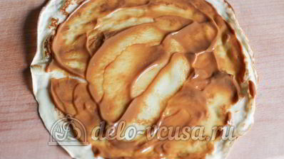 блины с вареной сгущенкой