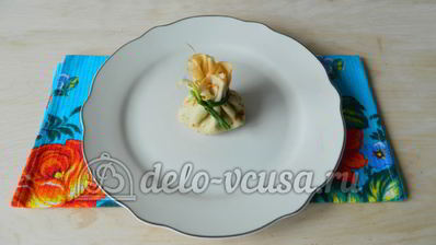 блины с яйцом и зеленым луком