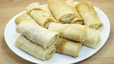 фаршированные блины с курицей и грибами