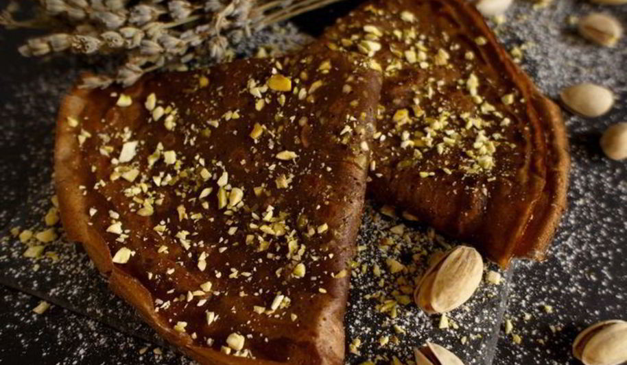 Рецепт шоколадна-апельсиновых блины с фисташками